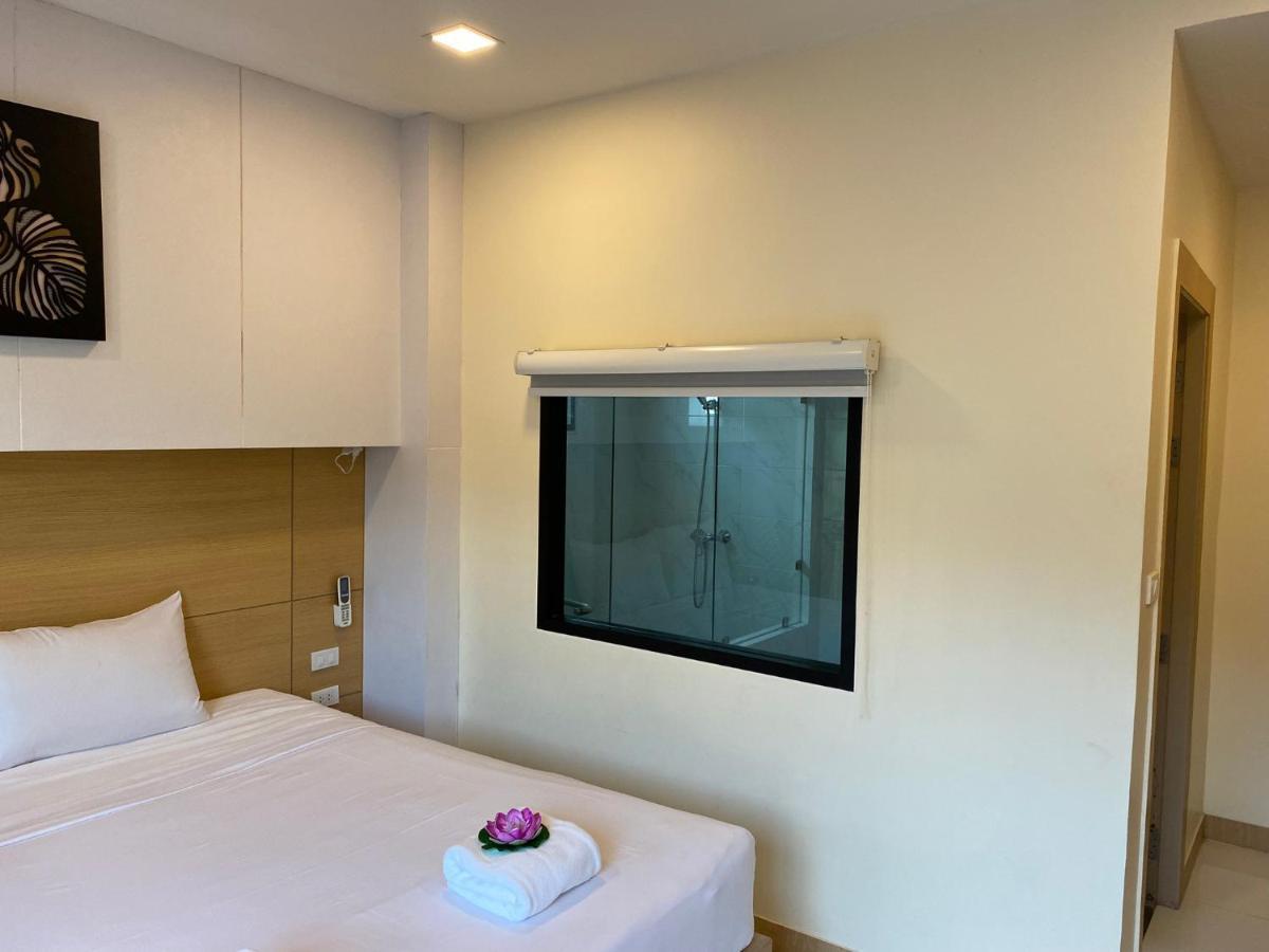 Hotel I Am O'Tel Patong Esterno foto